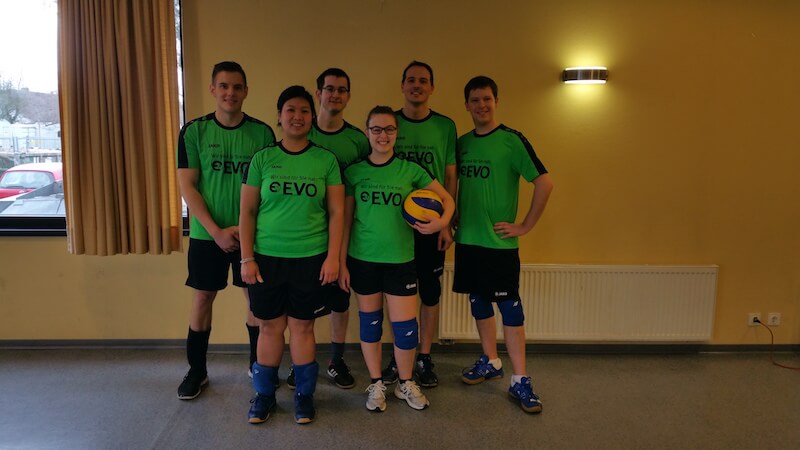 Feuerwehr Weiskirchen Gewinner des Volleyballturniers in Klein-Auheim 2016